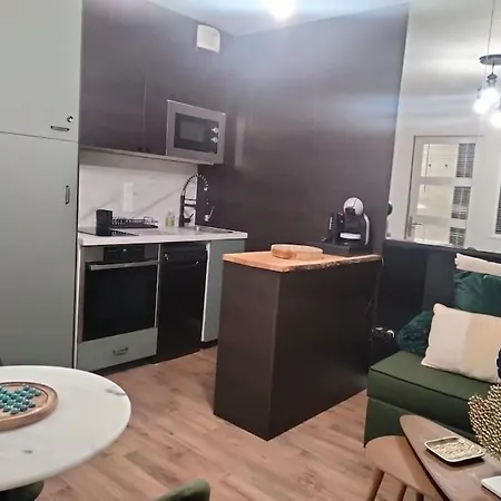 Escale-jacuzzi-paris-orly Appartement